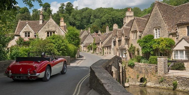 Vintage Classics - 'Millie' in Castle Combe